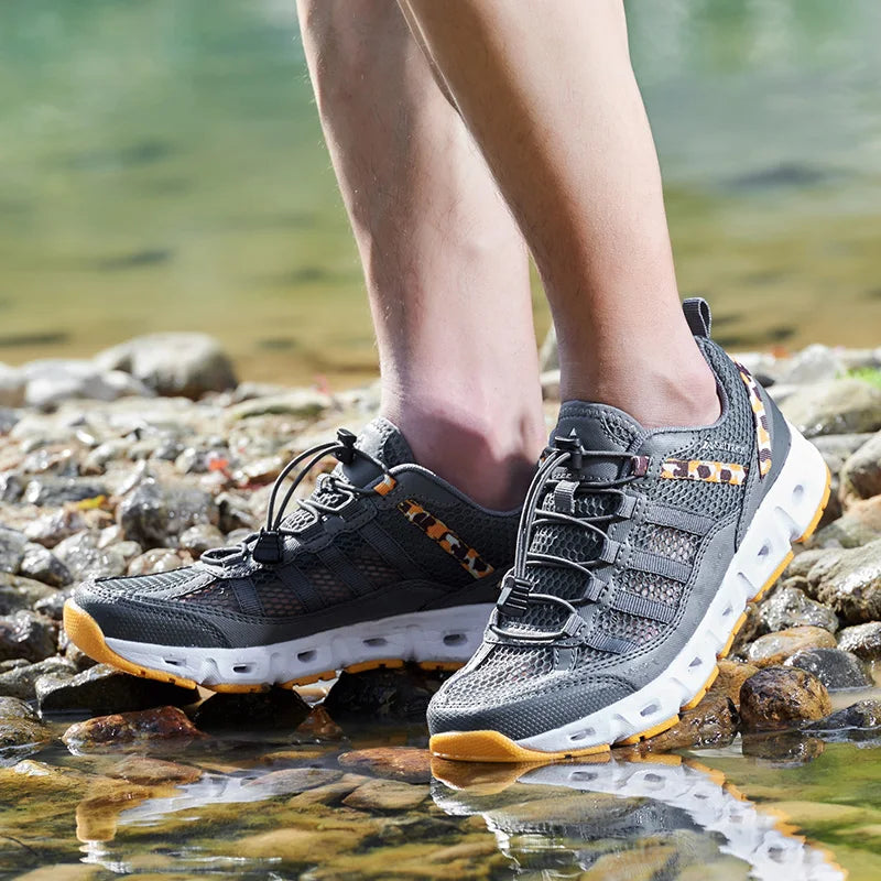Nuevos zapatos de los hombres de malla transpirable Zapatos ligeros cómodos Hombres Zapatillas de deporte Modas Zapatos casuales Zapatos planos Zapatillas Hombre