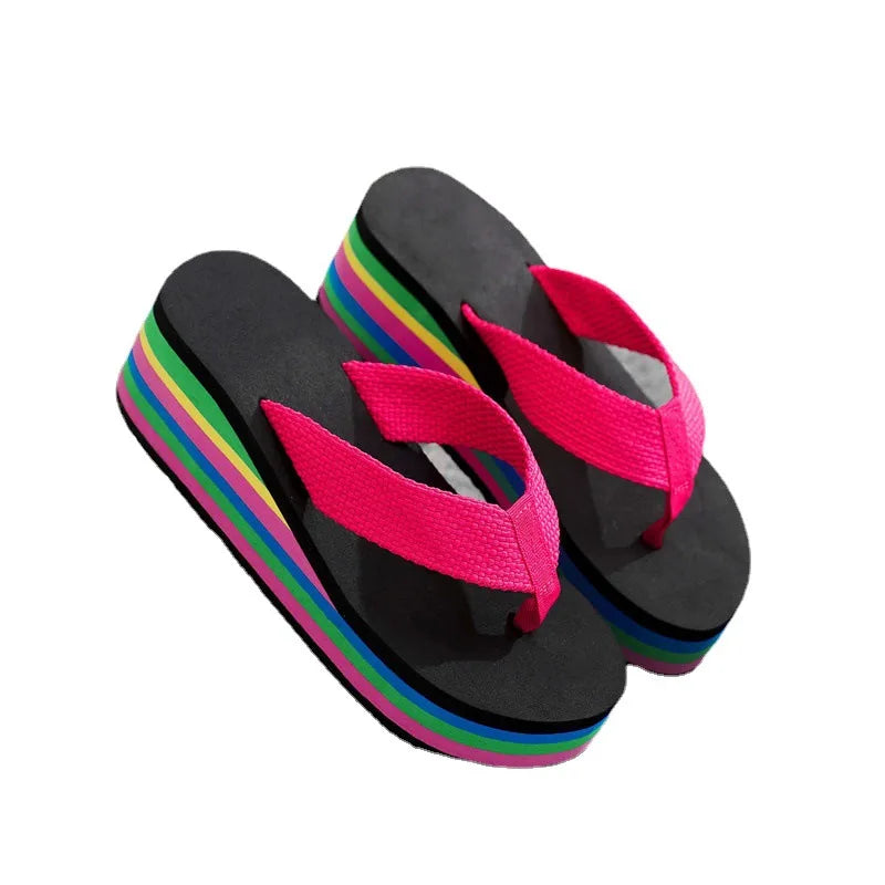 Mujeres Zapatillas de playa de verano Zapatos antideslizantes Señoras Cuñas Zapatillas Chanclas Sandalia Mujer Plataforma Zapato Chaussure Femme 2024