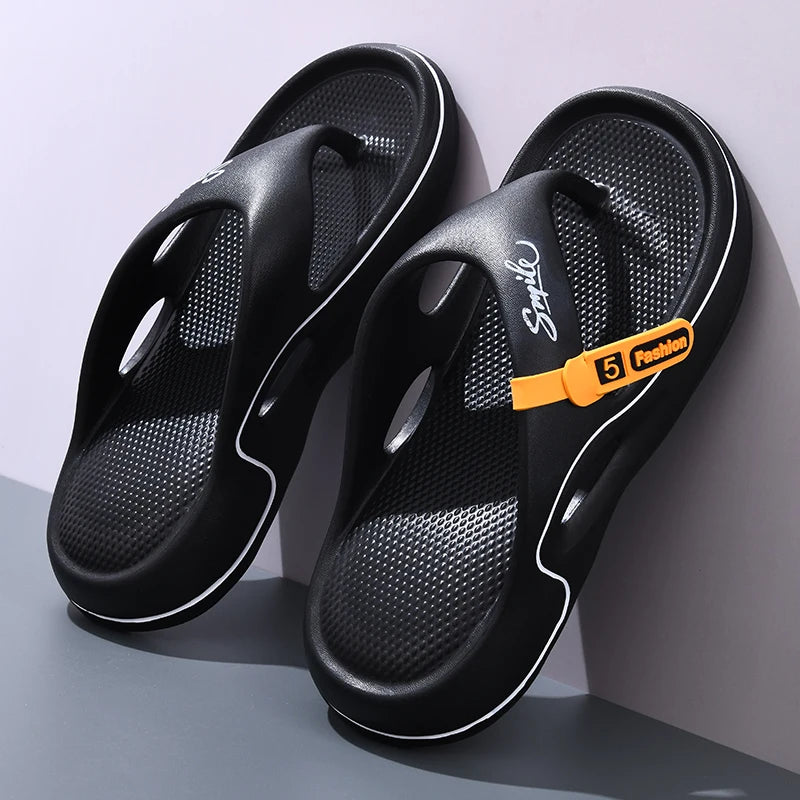 Flip Flops Mens Tanga Sandalias Verano 2025 Nuevos Hombres Zapatos Grueso Fondo EVA Antideslizante Slide Zapatillas Al Aire Libre Interior Parejas Zapatos