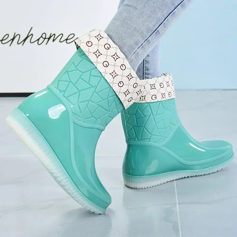 Zapatos de lluvia de las mujeres de la alta calidad de la moda Zapatos de lluvia de las mujeres nuevas zapatos impermeables antideslizantes resistentes al desgaste de las mujeres Botas Mujer