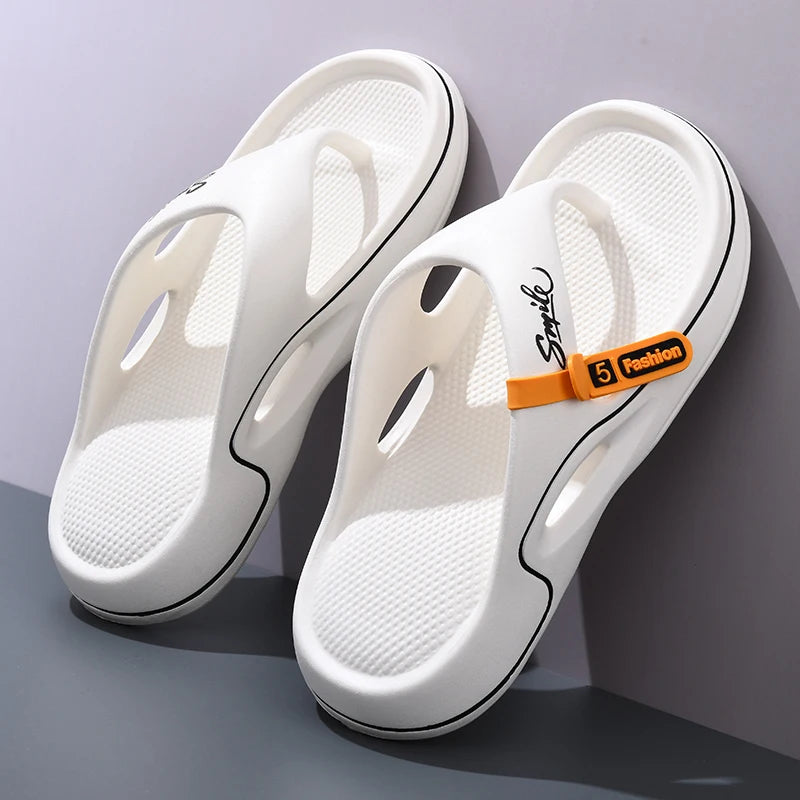 Flip Flops Mens Tanga Sandalias Verano 2025 Nuevos Hombres Zapatos Grueso Fondo EVA Antideslizante Slide Zapatillas Al Aire Libre Interior Parejas Zapatos