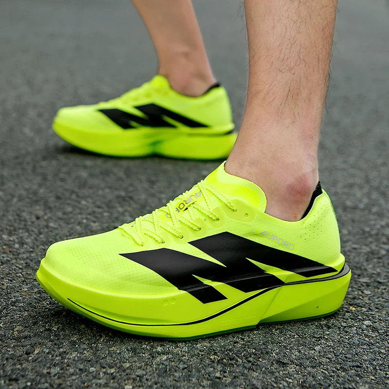 Zapatos de correr de maratón Hombres Carbon Plate Athletic Deportes al aire libre Transpirables Ligeros Mujer Cómodas Zapatillas Profesionales