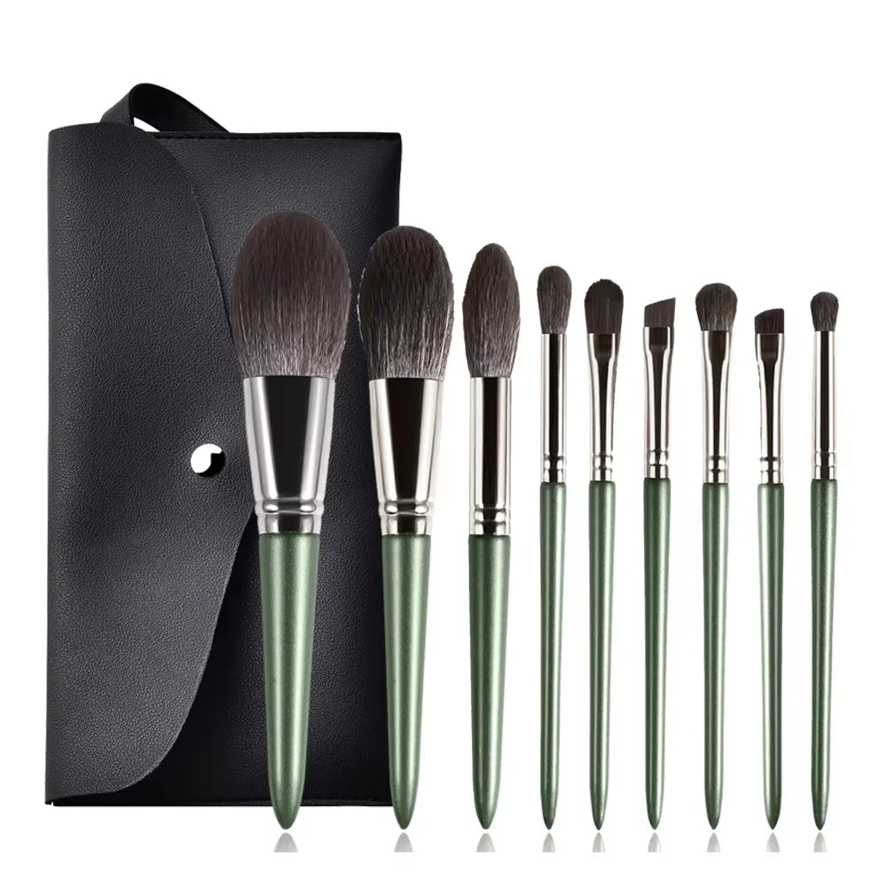 Kit de 24 Brochas de Maquillaje Profesionales para Base, Sombras y Polvo con Estuche