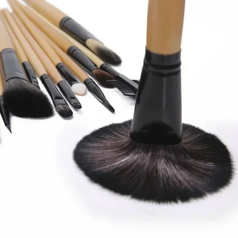 Kit de 24 Brochas de Maquillaje Profesionales para Base, Sombras y Polvo con Estuche