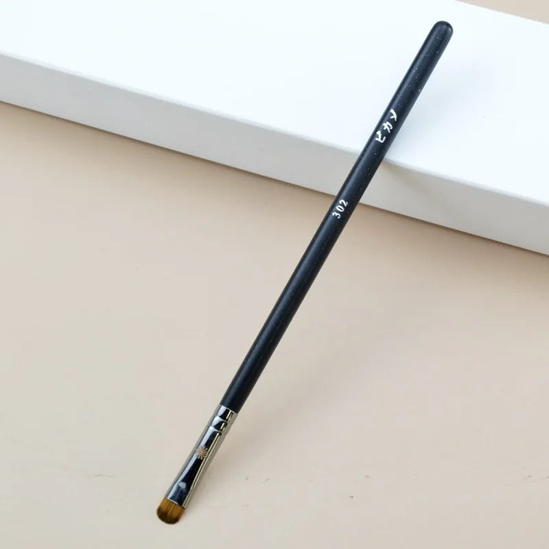 Brocha de Maquillaje Profesional Serie P para Polvo, Base y Ojos (1 Pz)