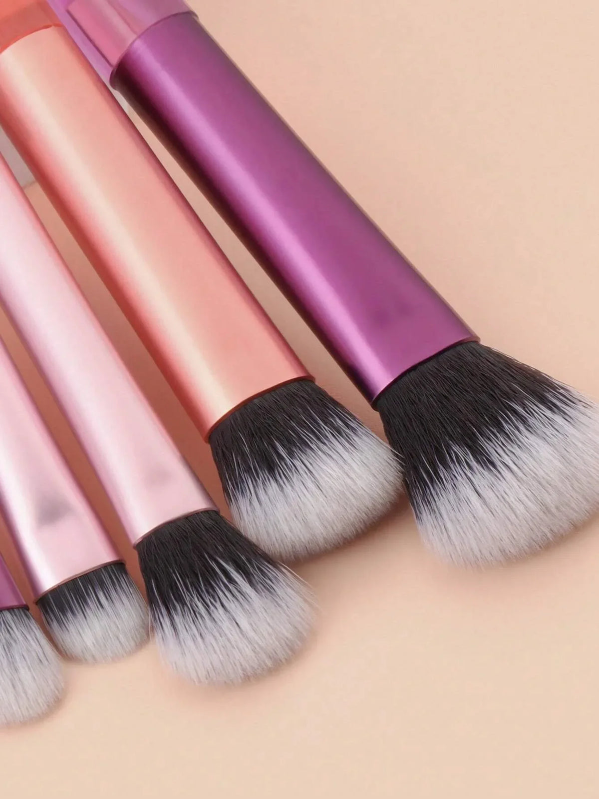 Kit de 10 Brochas de Maquillaje Portátiles para Principiantes con Mango de Cristal y Cosmetiquera