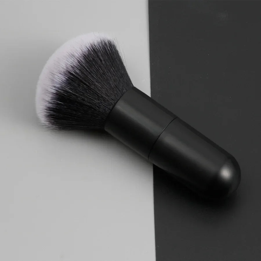 Large Round Handle Powser Brush Black Makeup Brushes Fluffy Soft Professional Powder Foundation Blush Brush Cosmetic Accessories