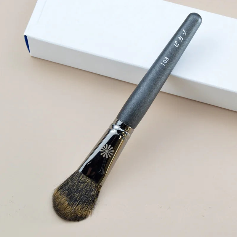 Brocha de Maquillaje Profesional Serie P para Polvo, Base y Ojos (1 Pz)