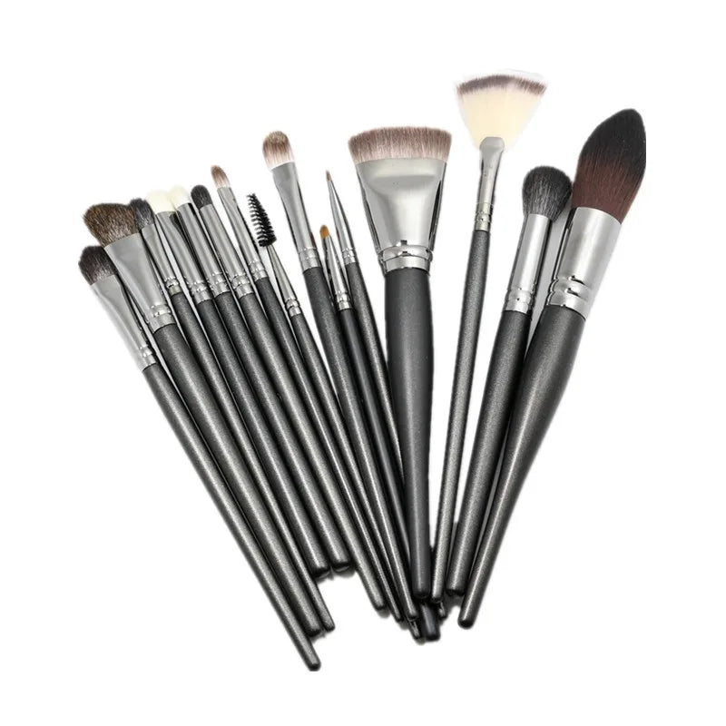 Brocha de Maquillaje Profesional Serie P para Polvo, Base y Ojos (1 Pz)