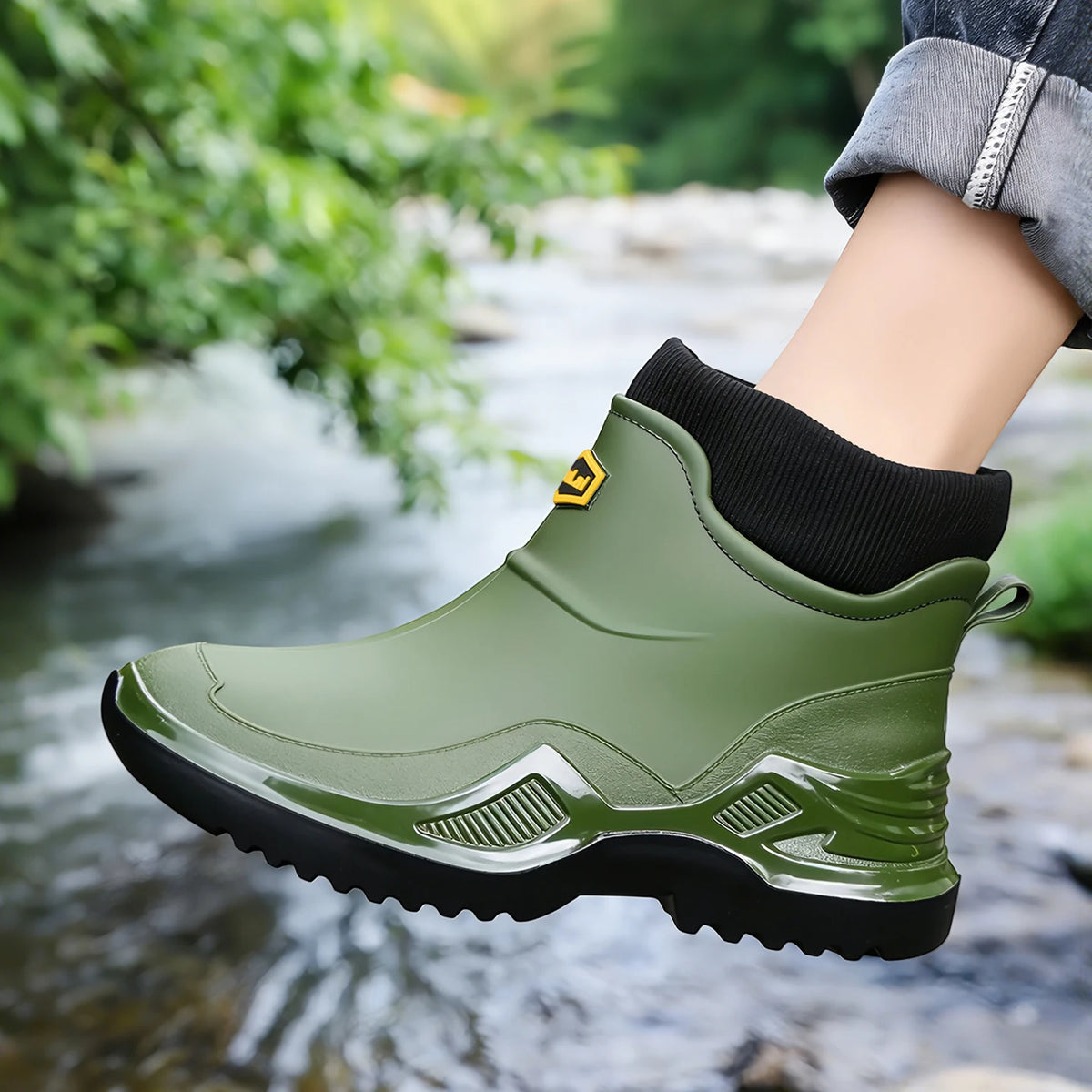 Nuevo Impermeable Pareja Zapatos de Lluvia Invierno Cálido Felpa de Los Hombres Botas de Lluvia Al Aire Libre Antideslizantes Hombres Botas de Trabajo de Moda de los Hombres Botas Tamaño 46