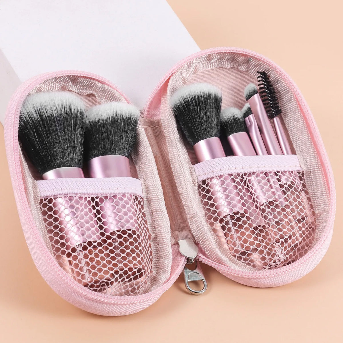 Kit de 10 Brochas de Maquillaje Portátiles para Principiantes con Mango de Cristal y Cosmetiquera