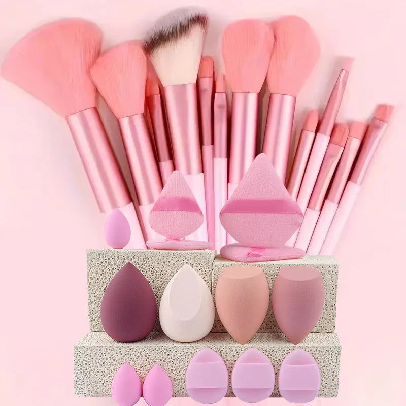 Kit de 10 Brochas de Maquillaje Portátiles para Principiantes con Mango de Cristal y Cosmetiquera