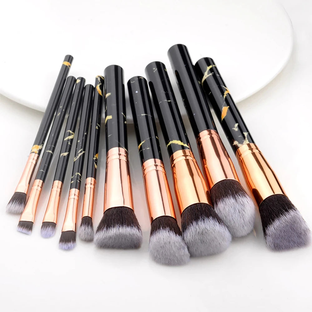 Kit de 10 Brochas de Maquillaje Portátiles para Principiantes con Mango de Cristal y Cosmetiquera