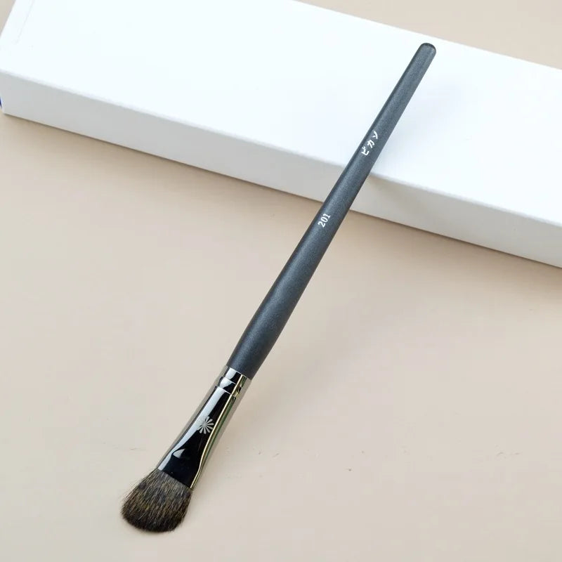Brocha de Maquillaje Profesional Serie P para Polvo, Base y Ojos (1 Pz)